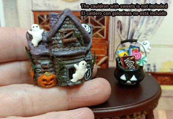 casita halloween2 letras